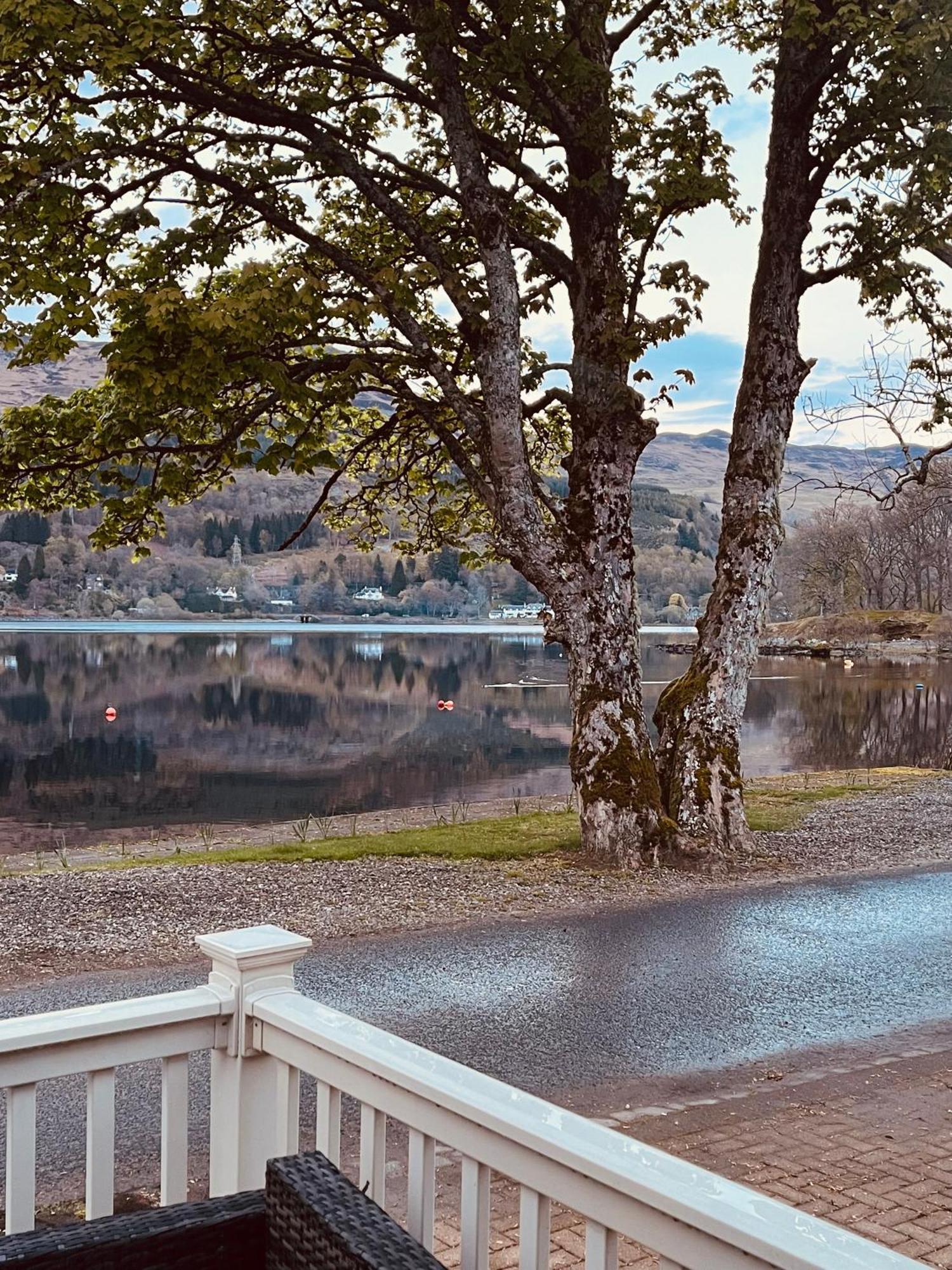 Lakewood Lodge Saint Fillans Exteriör bild