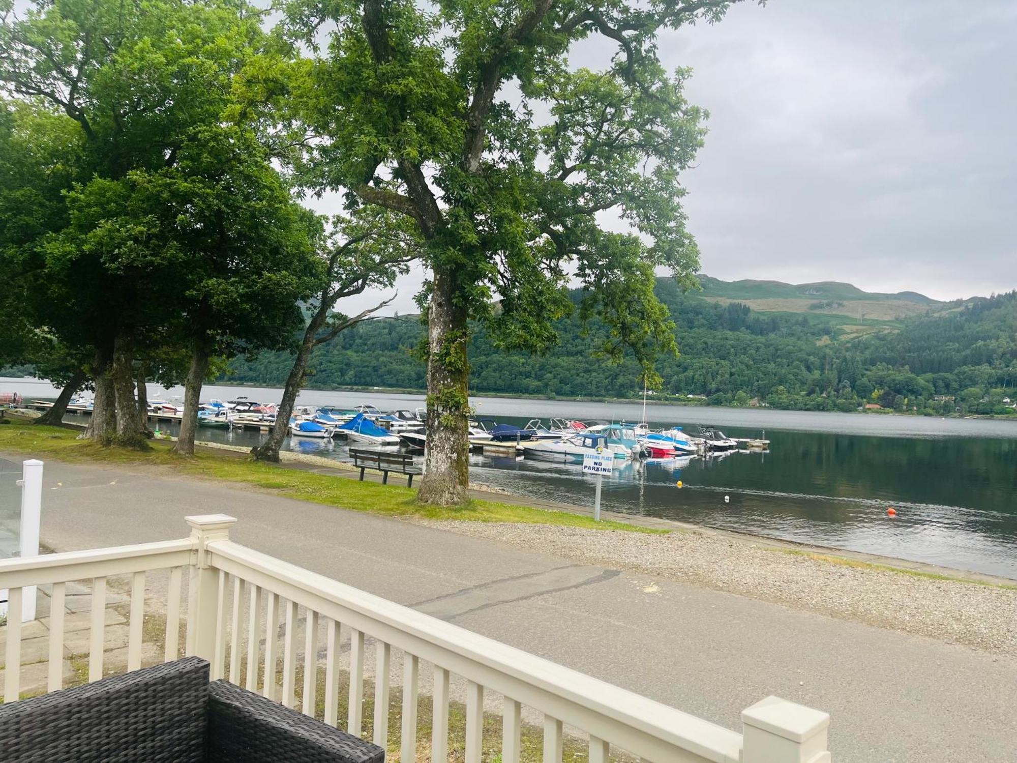 Lakewood Lodge Saint Fillans Exteriör bild