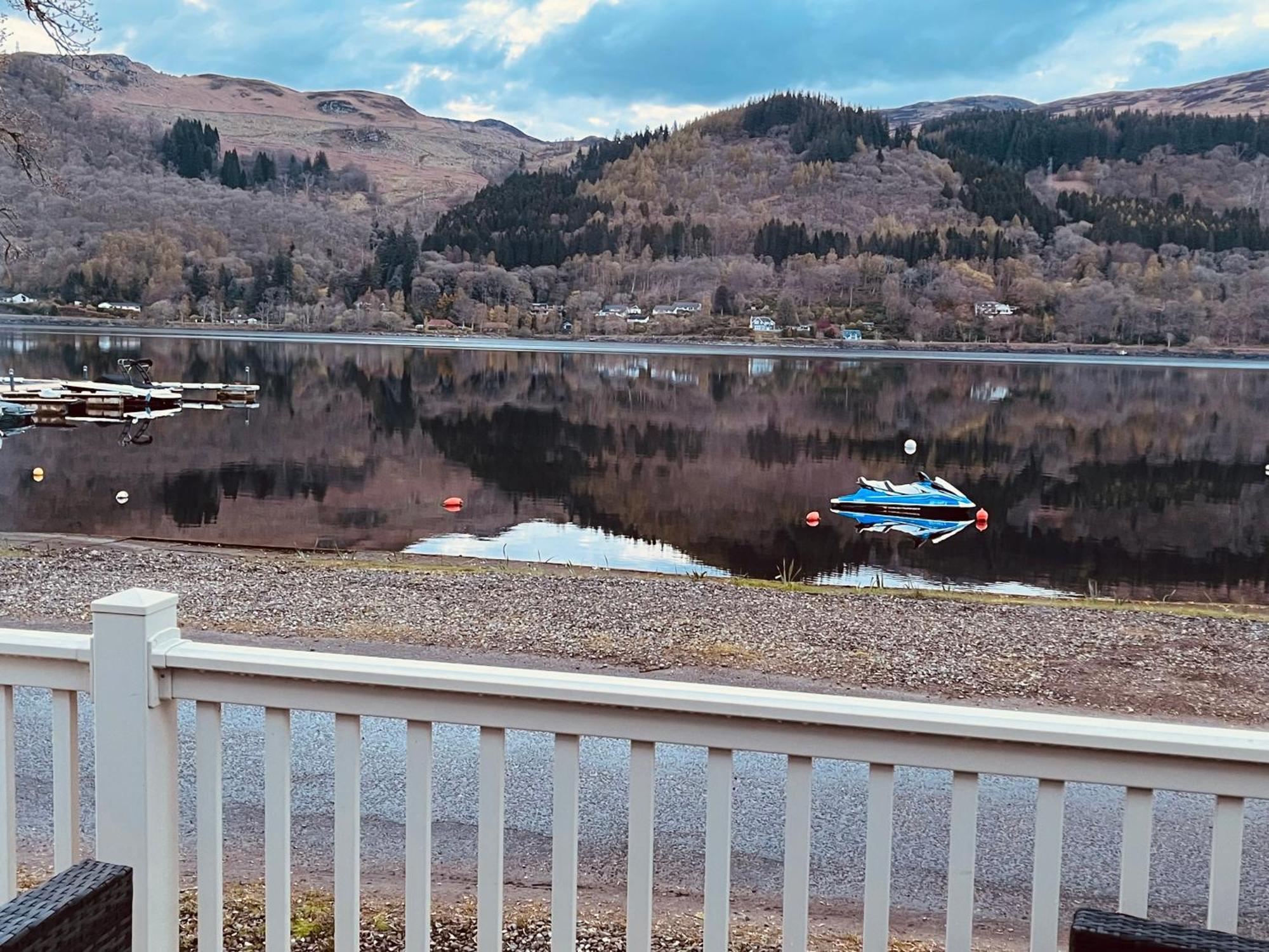 Lakewood Lodge Saint Fillans Exteriör bild